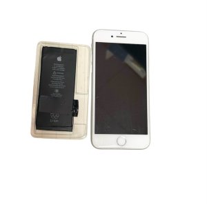 iPhone8 バッテリー交換
