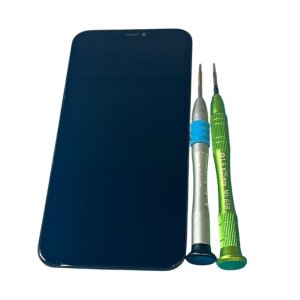 【画面変色】iPhone13液晶交換修理