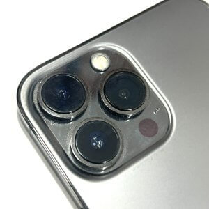iPhone13ProMax アウトカメラ修理