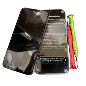 iPhone11Pro パネル交換