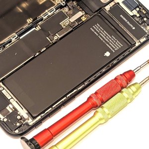 iPhoneSE3 バッテーリー交換