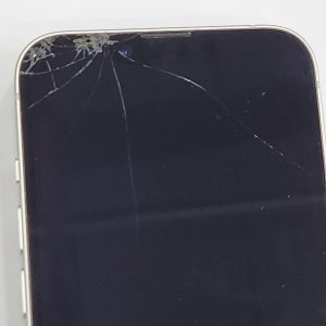 【iPhone14 フロントパネル交換】アイフォン14の画面が割れてもご安心ください。即日修理対応いたします。|根室市曙町