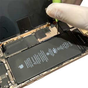 iPhone8 バッテリー交換