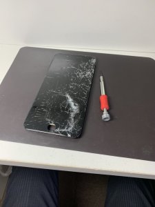 iPhone8 パネル交換