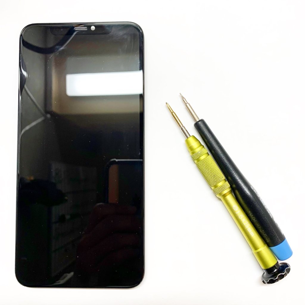iPhone11ProMax 液晶交換
