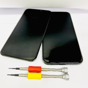 iPhone11pro 液晶交換修理