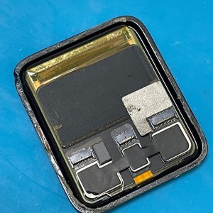 Apple Watch液晶交換修理| 取手市貝塚| ご予約で即日対応！