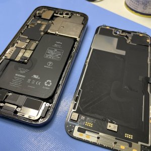 iPhone14Promax ブラックアウト 液晶交換| 龍ケ崎市白羽| 液晶交換も即日対応致します！