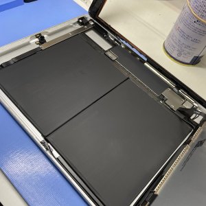 iPad7 バッテリー交換| つくばみらい市絹の台| iPadの修理もご予約で即日対応致します!