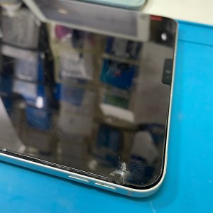 iPad Pro 画面に線が入った!液晶交換 | 守谷市みずき野| iPad修理もご予約で即日対応