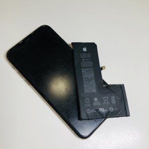 iPhoneXS バッテリー交換