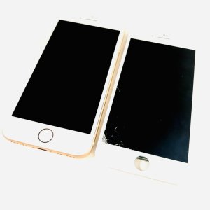 iPhone8 フロントパネル交換修理