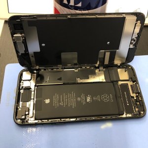 iPhone SE2 ◎バッテリー交換  ●北区日進からお越しのお客様