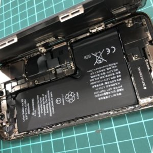 iPhone13 水没修理|狭山市入間川| 水没修理も即日で対応しております！