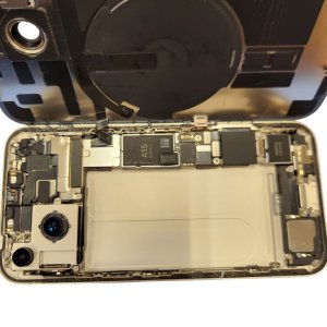 【iPhone14 バッテリー交換】14のバッテリー交換修理も店内で実施!!即日お渡しいたします。|別海町別海旭町