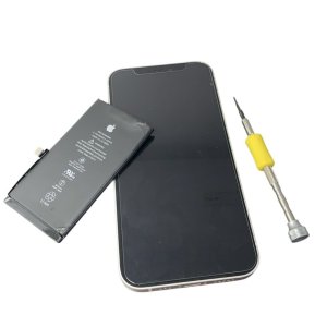iPhone12 バッテリー交換