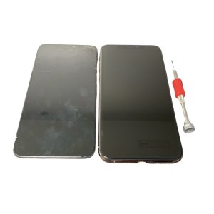 iPhone11ProMax フロントパネル交換