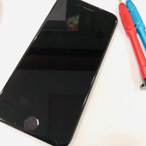 iPhoneSE2 アイフォンSE2 液晶交換