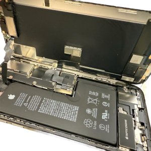 iPhoneXS バッテリー交換