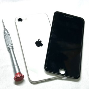 iPhoneSE3 液晶交換