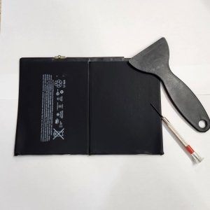 【iPad7 バッテリー交換】バッテリー交換をして充電持ちが新品同様に復活!|中標津町西4条北