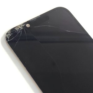 【iPhone13 液晶交換】修理代金がお安くなりました! 画面交換4980円~ 詳しくはスタッフまでお問い合わせ下さい。| 別海町別海常盤町