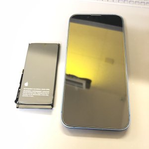 iPhone13 バッテリー交換