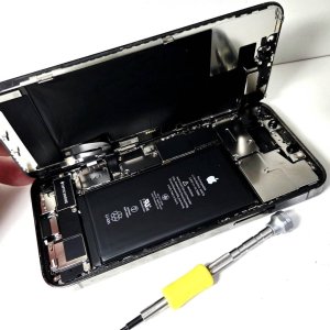 iPhone12 バッテリー交換