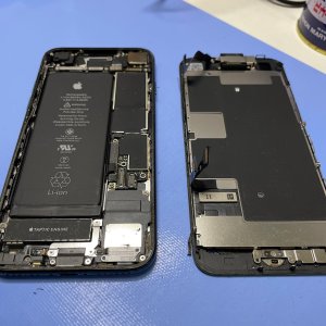 iPhoneSE2 パネル交換| つくばみらい市西ノ台| 予約無し、駆け込みでも対応!30分のスピード修理!