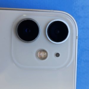 【iPhone12 アウトカメラレンズ修理】放置するとカメラ本体にも影響が…？｜伊勢崎市東上之宮町