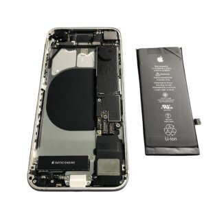 iPhone SE3 バッテリー交換