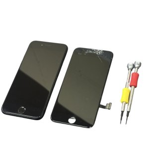 画面上部が割れた　iPhoneSE2　フロントパネル交換