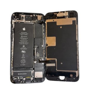 iPhone8 基盤修理