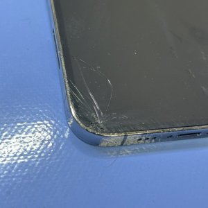 【iPhone12 Pro フロントパネル交換】落としてから操作できない…？｜伊勢崎市連取町