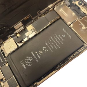 【iPhone12 バッテリー交換】12のバッテリー交換のご要望はとくに多いです!ぜひご相談ください!| 根室市花咲港
