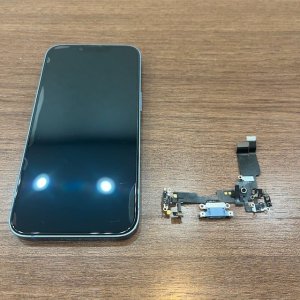 iPhone14修理 電源ライトニング交換｜川口市青木