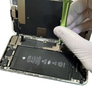 iPhone8Plus【アイフォン8プラス】バッテリー交換