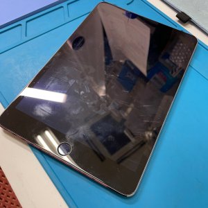 iPad Pro充電劣化 バッテリー交換| 守谷市松前台| iPadの修理もご予約ください。