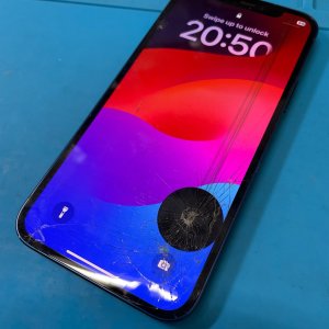 iPhone13 一部タッチ不良 液晶交換| 利根町奥山| 液晶交換も即日お渡しで修理対応しております‼︎