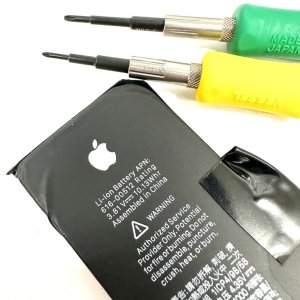 iPhoneXS バッテリー交換修理