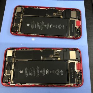 iPhone SE2 まとめて2台 ◎バッテリー交換 ¥4,980-✖️2  ●埼玉県入間市小谷田からお越しのお客様
