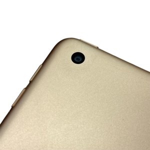 iPad8 アウトカメラ交換修理