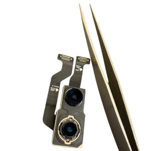 iPhone11　アウトカメラ修理