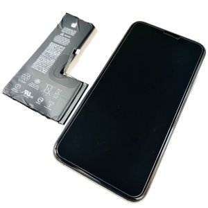iPhoneXS バッテリー交換修理