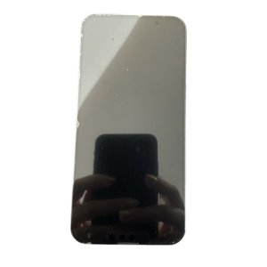 iPhone 13 液晶パネル交換修理を行いました