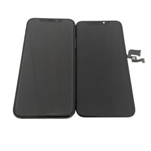 iPhoneXS ブラックアウト 液晶交換