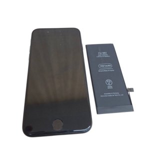 iPhone SE2 バッテリー交換