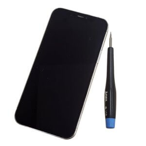 【iPhone12Pro 液晶交換】画面の半分が黒くなってしまい操作ができない!液晶交換修理で即日お渡し!|根室市松本町