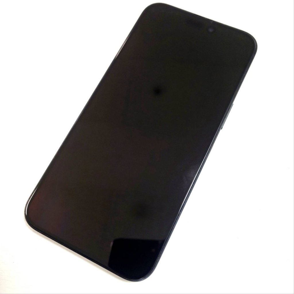 iPhone15ProMax 液晶パネル交換