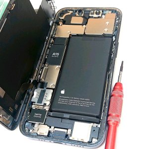 iPhone13 バッテリー交換